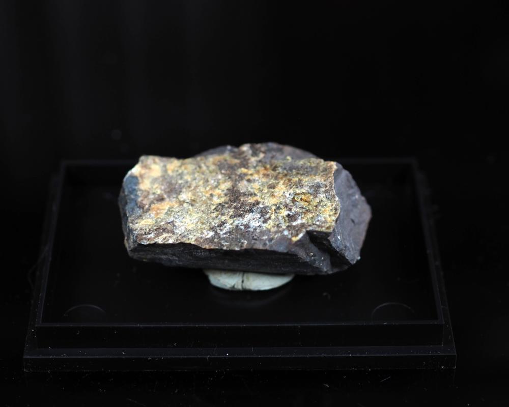 Sarkinite